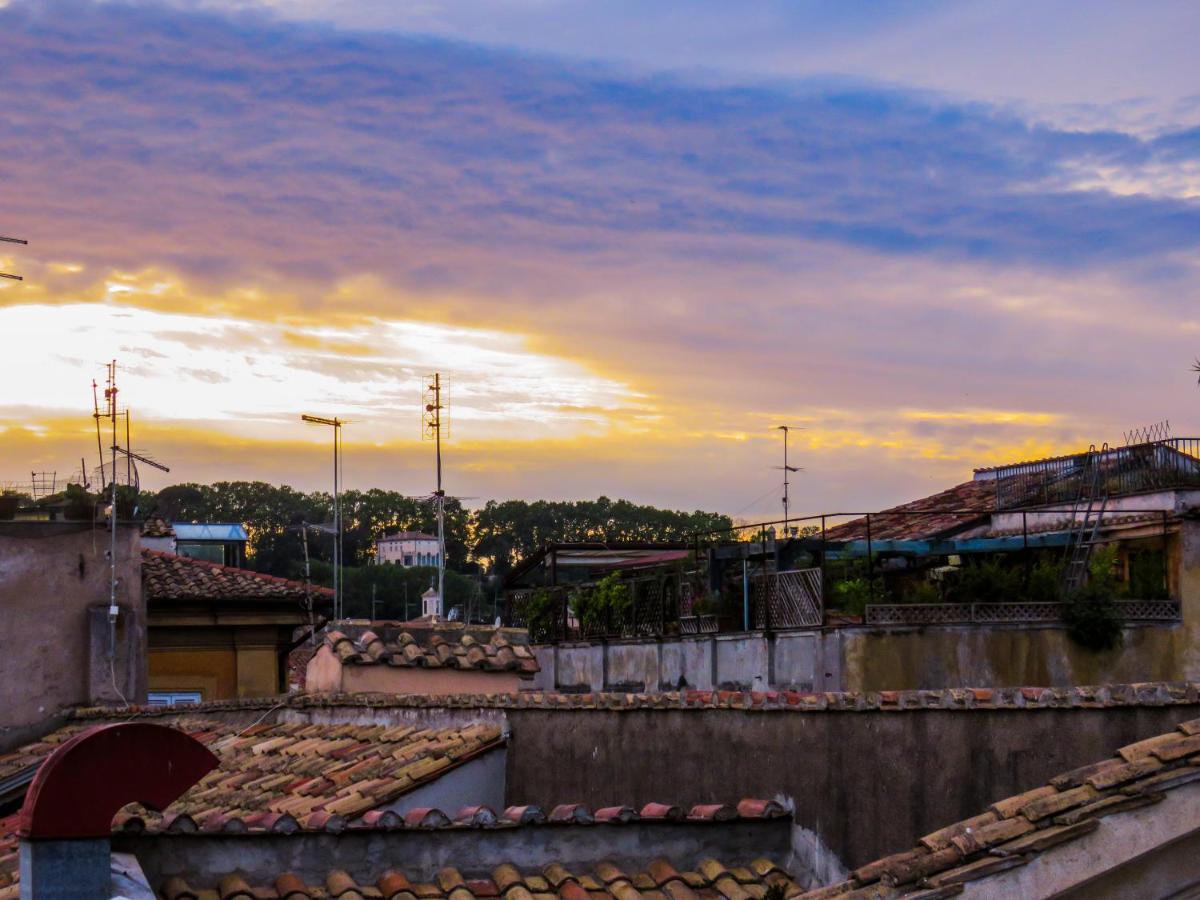 Mattia'S Penthouse - View Over Trastevere Roofs Rome Luaran gambar
